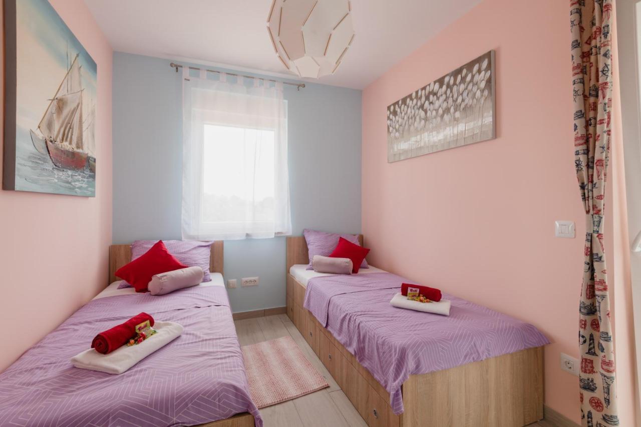 Villa Rosa Privlaka  Esterno foto
